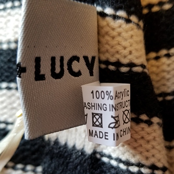 Travel Pillow and Blanket - Picture 2 of 4